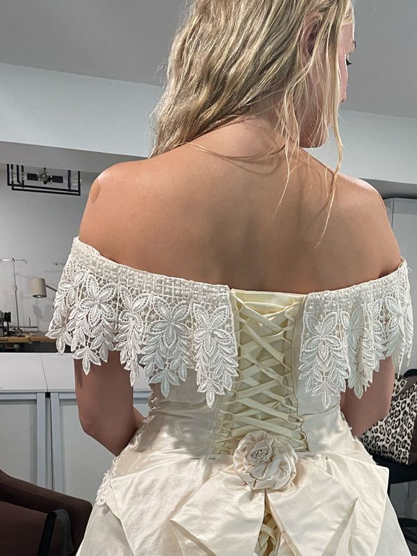 Featured alteration work